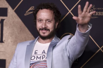 Is Pauly Shore Gay? or All These Are only Rumors