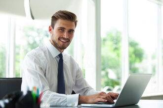 10 Essential Skills Every Admin Pro Should Have