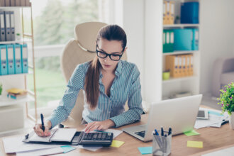 Benefits of Pursuing an Accounting Degree