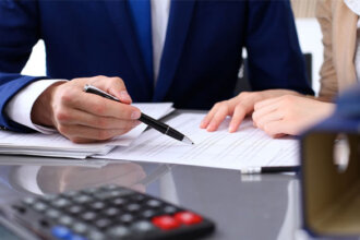 Crafting Business Futures: Online Business Plan Writers