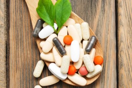 Health Consciousness: The Driving Forces Behind the Supplement Industry Boom