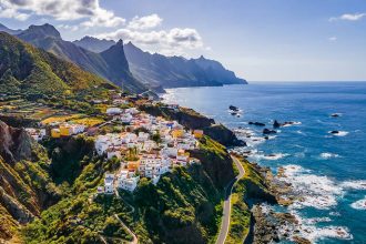 Tenerife Temperature Guide: A Month-by-Month Breakdown