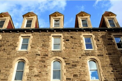 The Benefits of Using Lime Mortars in Historic Building Restoration