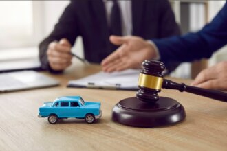 Why Contacting a Lawyer is a Crucial Step After an Accident