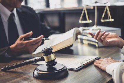 Why Experience Matters: The Benefits of Hiring a Trial-Experienced Lawyer