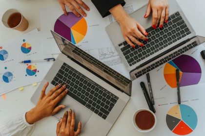 Achieve Top Results: Improve Work and Learning with Mindomo