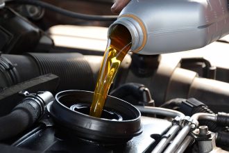 Understanding Engine Oil: Making the Right Choice