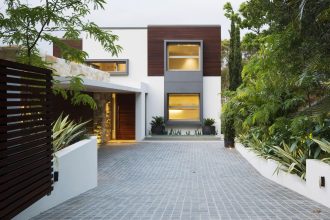 The Ultimate Guide to Driveway Materials: Choosing the Right One for Your Home