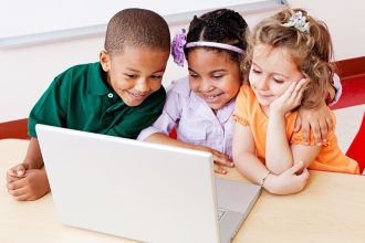 8 Ways Technology Shapes Online Entertainment Experiences