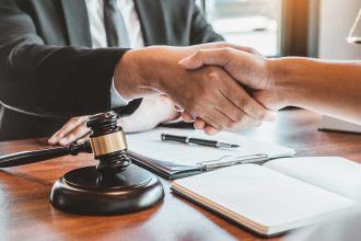 Key Factors to Consider When Choosing a Mesothelioma Lawyer