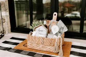 Housewarming Gift Basket Ideas to Cherish the New Beginnings