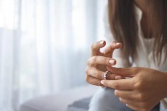 Get Specialized Guidance on Divorce Cases On your Finger Tips