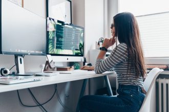 Using Headless CMS to Manage Voice Interface Content (VUI)